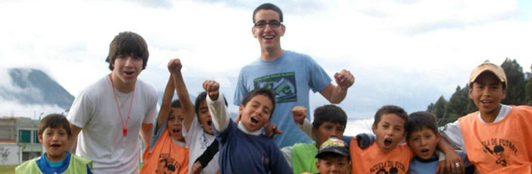 volunteer in teaching project in ecuador