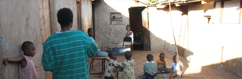 volunteer in slums project in kenya